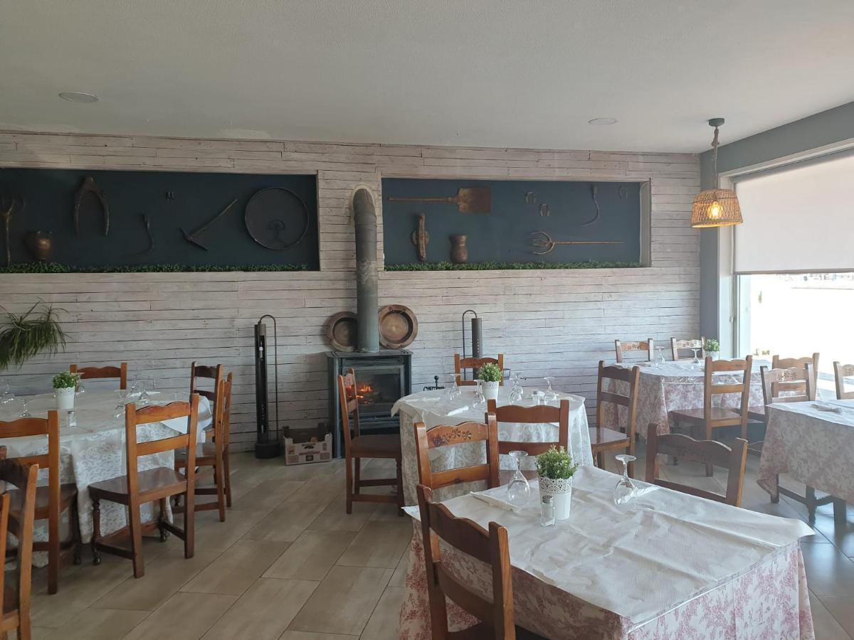 Complejo Hotelero Saga มันซานาเรส ภายนอก รูปภาพ