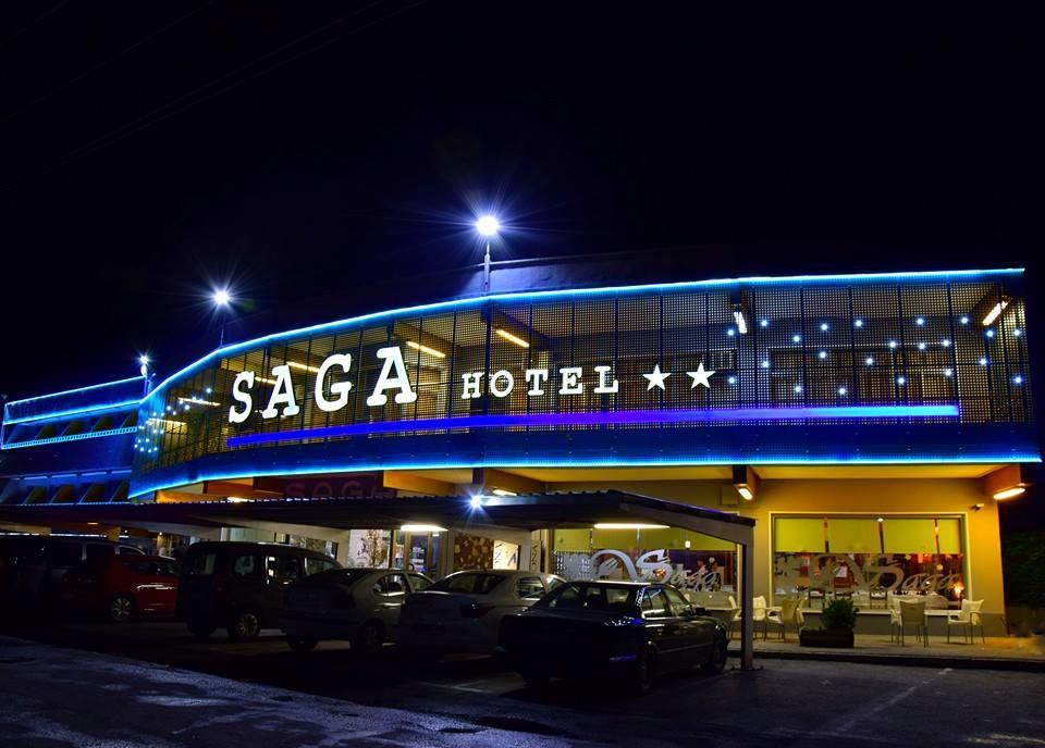 Complejo Hotelero Saga มันซานาเรส ภายนอก รูปภาพ